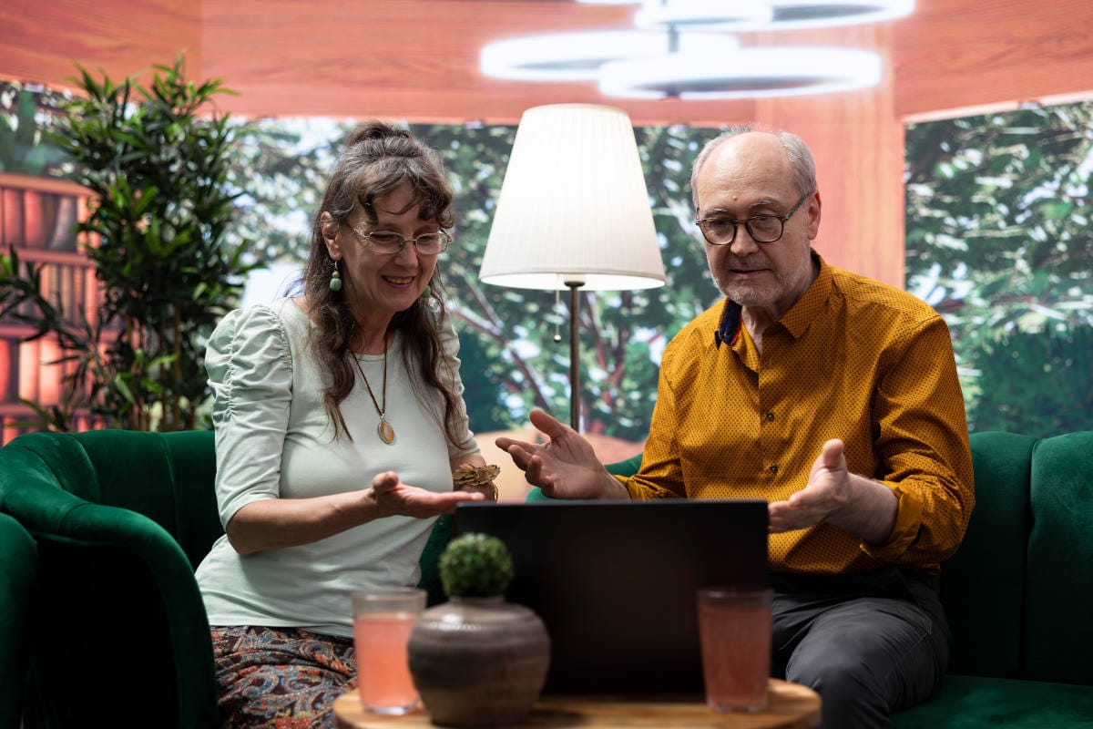 Retirees enjoying proven online business ideas for retirees in 2025
